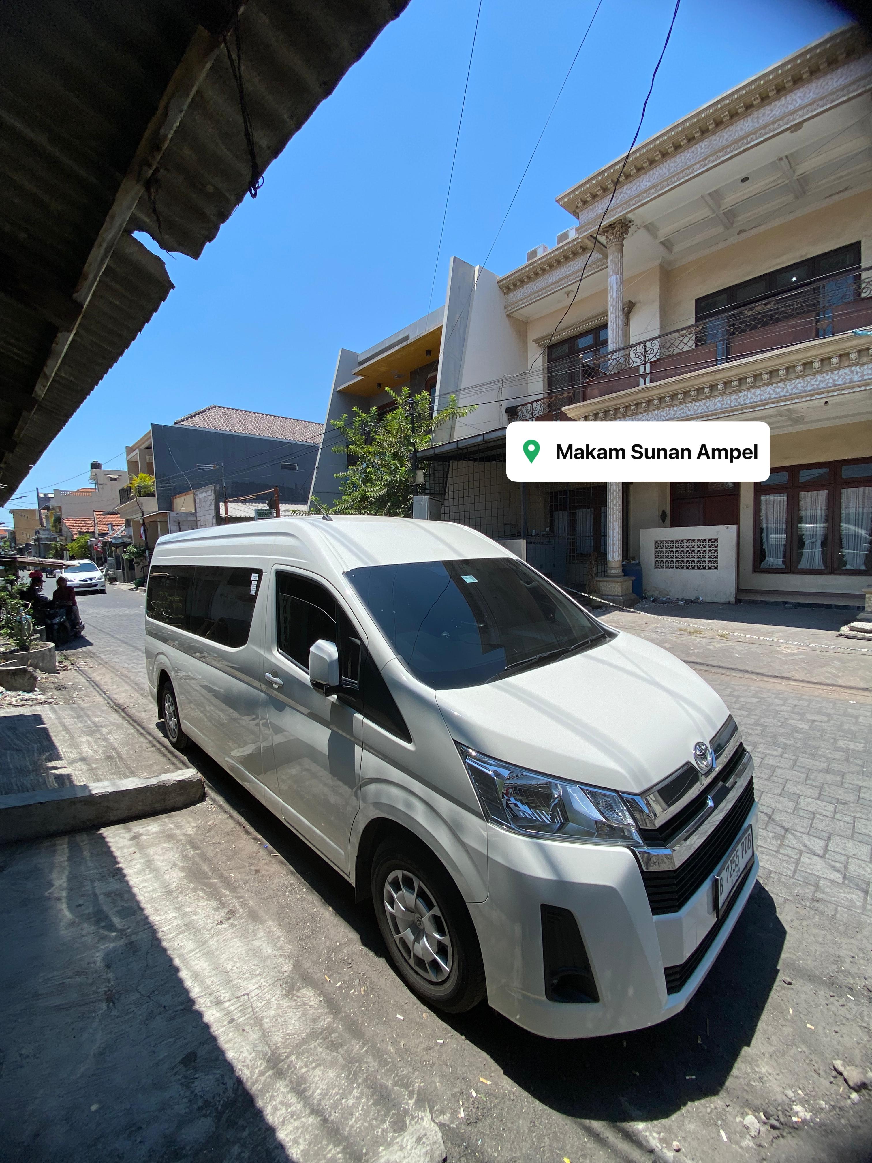 HiAce 10