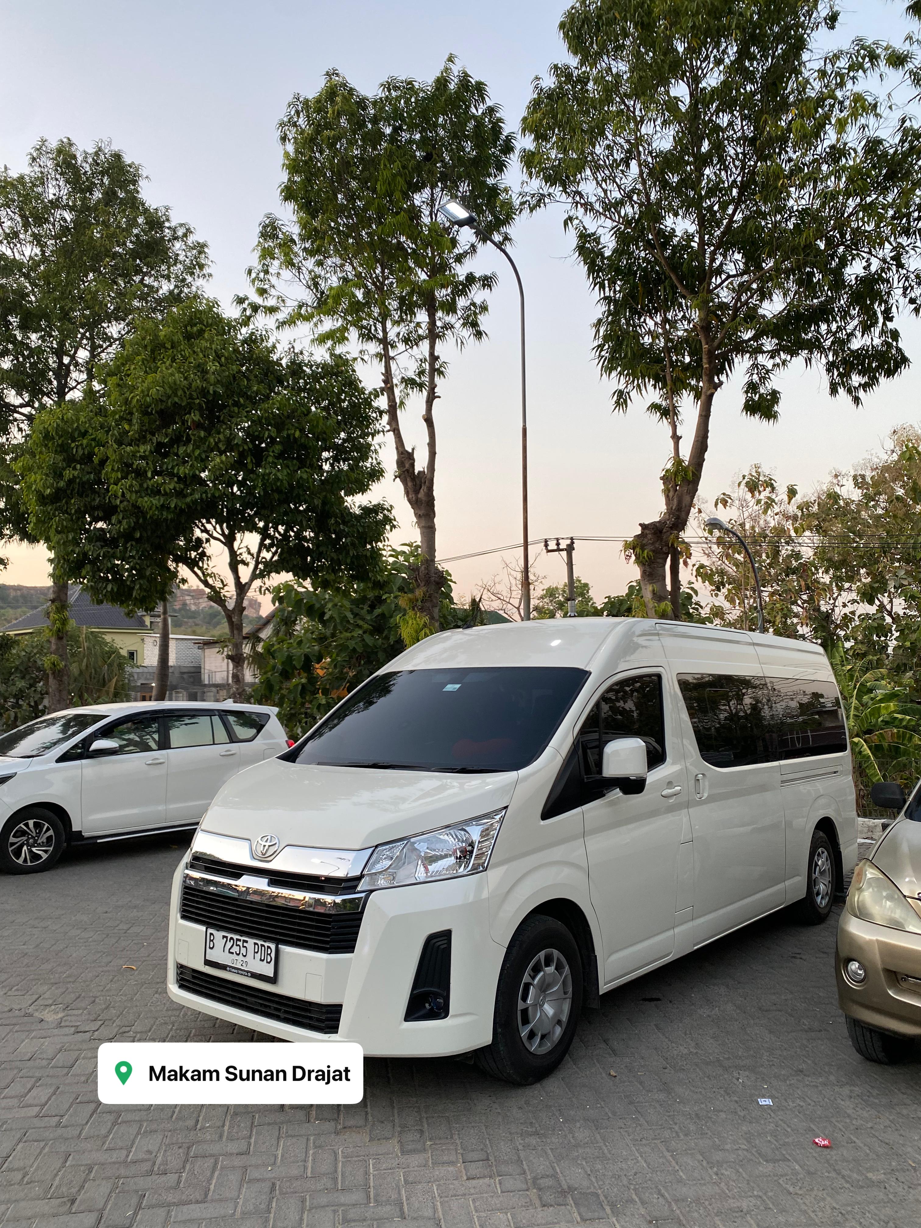 HiAce 14